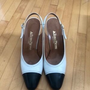 Evan-Picone vintage sling backs​​​​​​​​​​​​​
